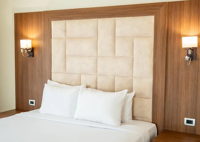 Rivoli Apart Otel 4*