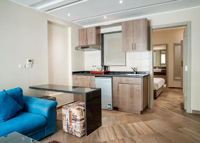 Apart Otel Rivoli 4*