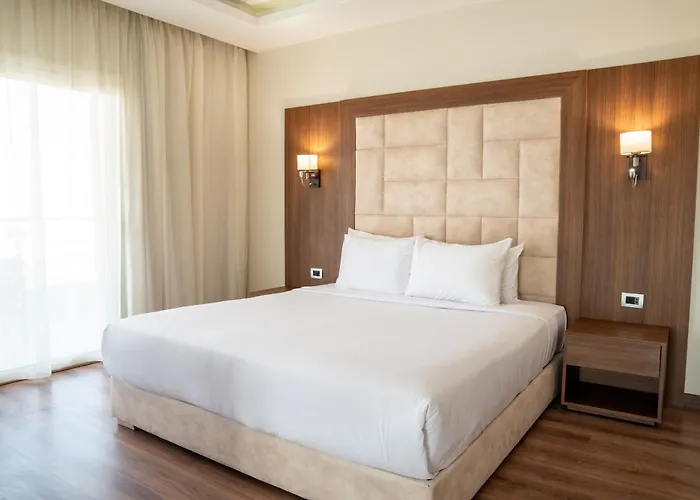 Apart Otel Rivoli 4*